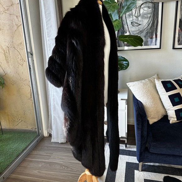 Bob Mackie RARE Oversized Fox Fur Stole Wrap Shawl. 9ft! - Picture 16 of 16